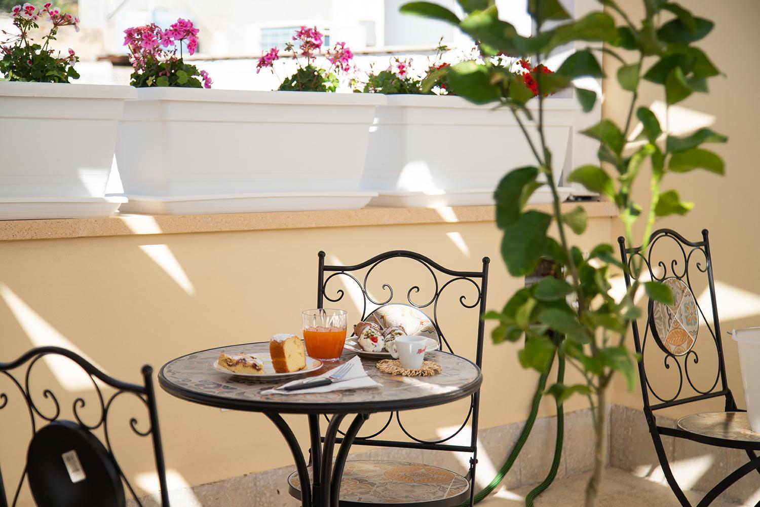 Le Tre Ninfe Cinisi Bed and Breakfast Εξωτερικό φωτογραφία